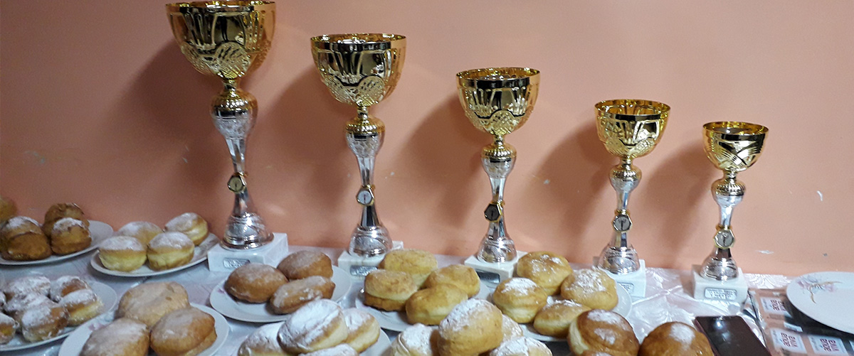 13. "Крофнијадa"